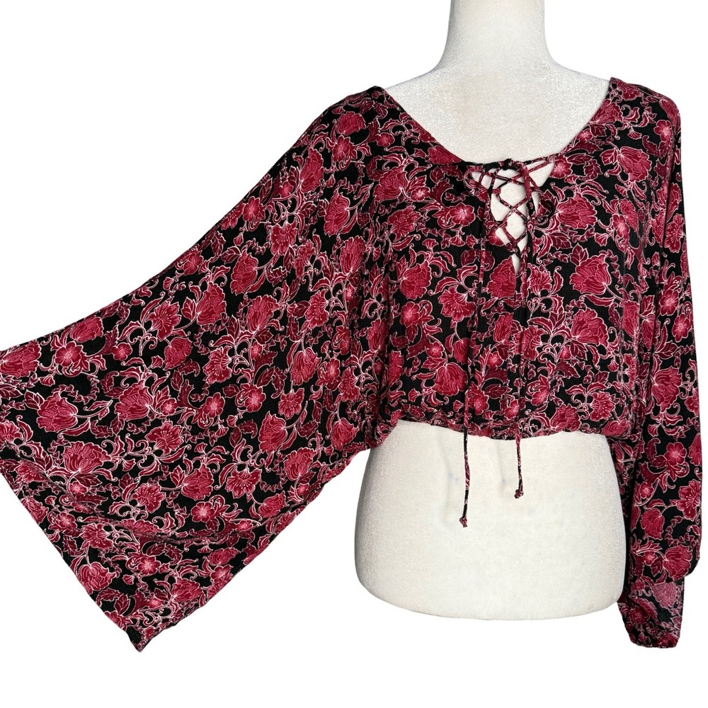 Vintage Wet Seal M Crop Top 90s Y2K Kimono Sleeve Going Out Top Peasant Boho
